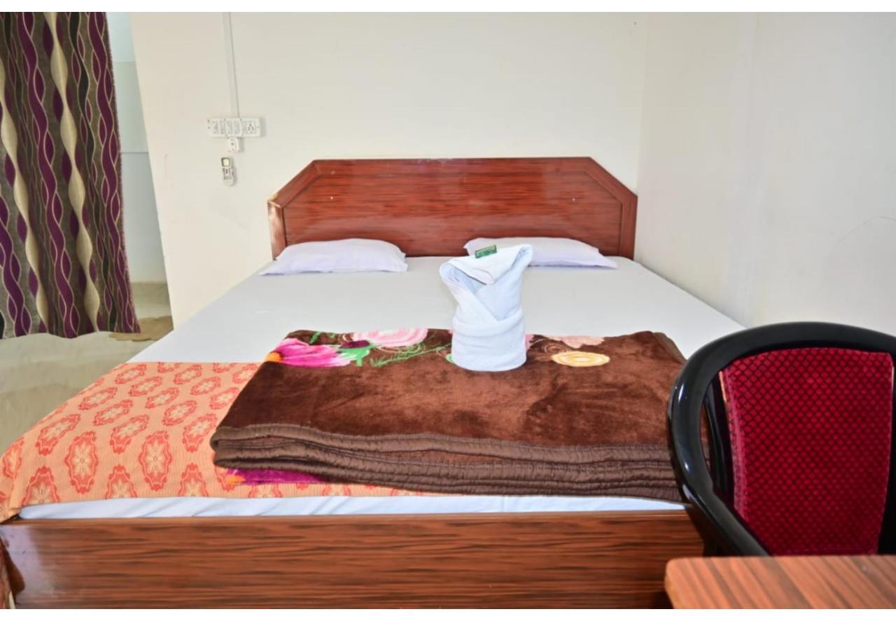 Moon Shine Garden Resort Lakshmanpur Exterior photo