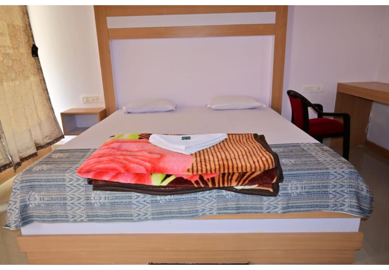 Moon Shine Garden Resort Lakshmanpur Exterior photo