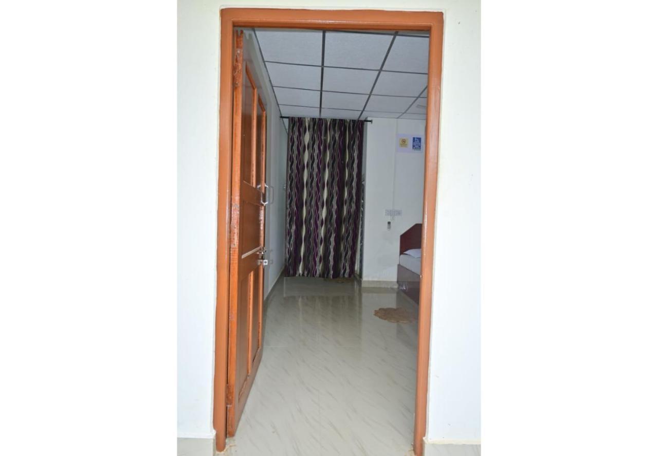 Moon Shine Garden Resort Lakshmanpur Exterior photo