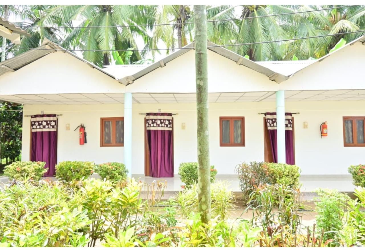 Moon Shine Garden Resort Lakshmanpur Exterior photo